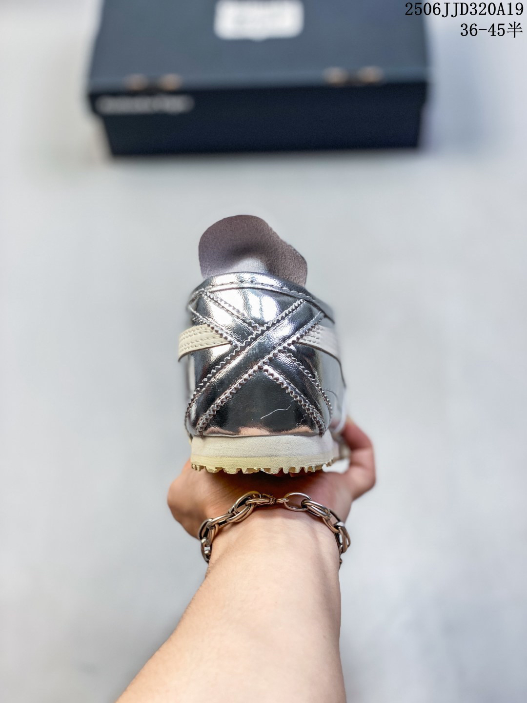 Onitsuka Tiger Leather Sneakers Silver