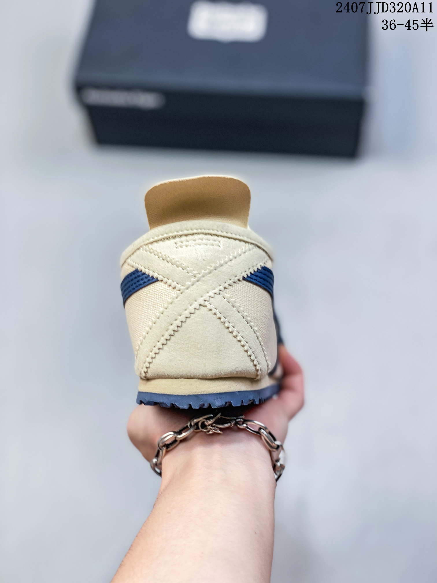 Onitsuka Tiger Mexico 66 Slip-On Sneakers Beige/Navy