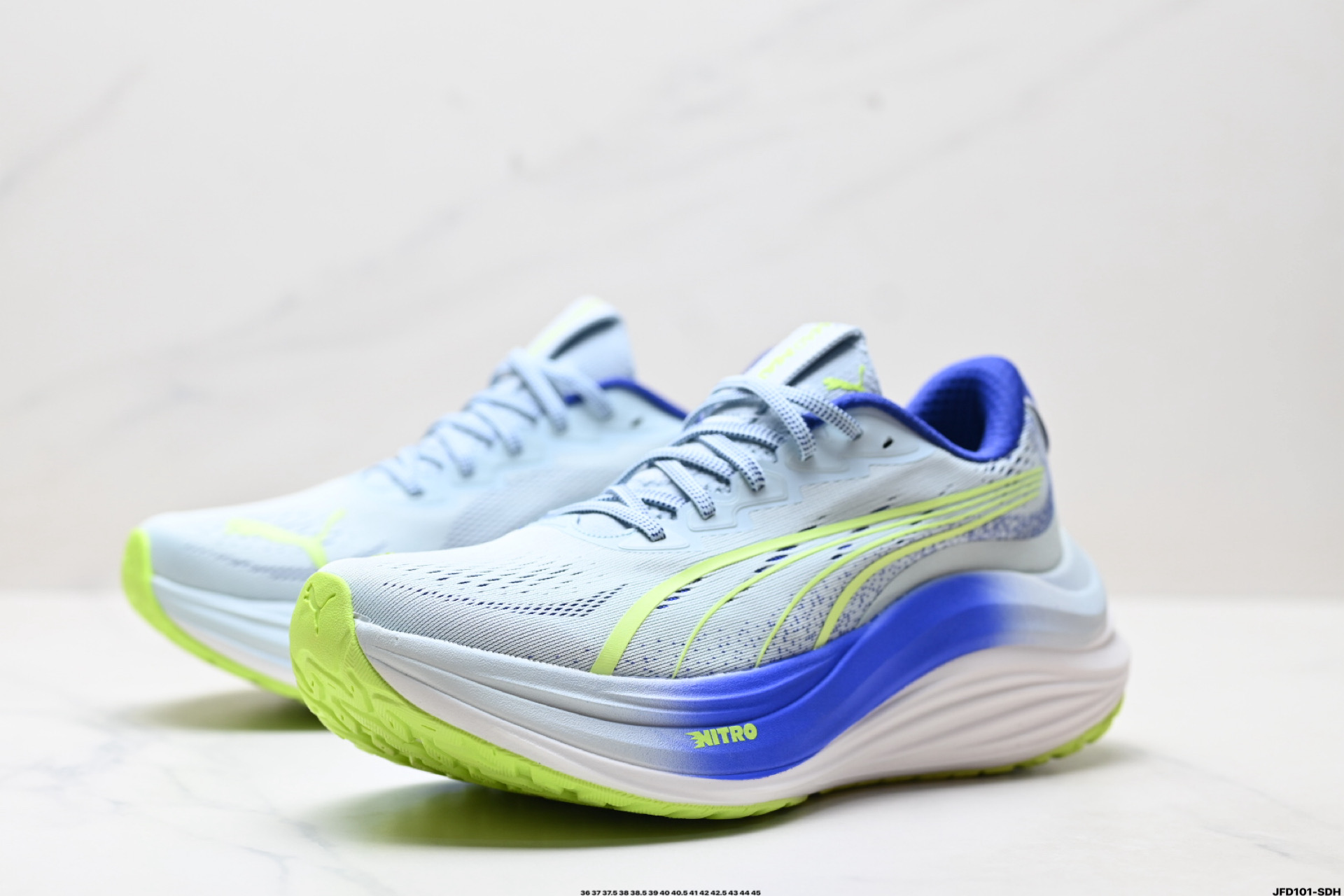 Puma Deviate NITRO Running Shoes Blue