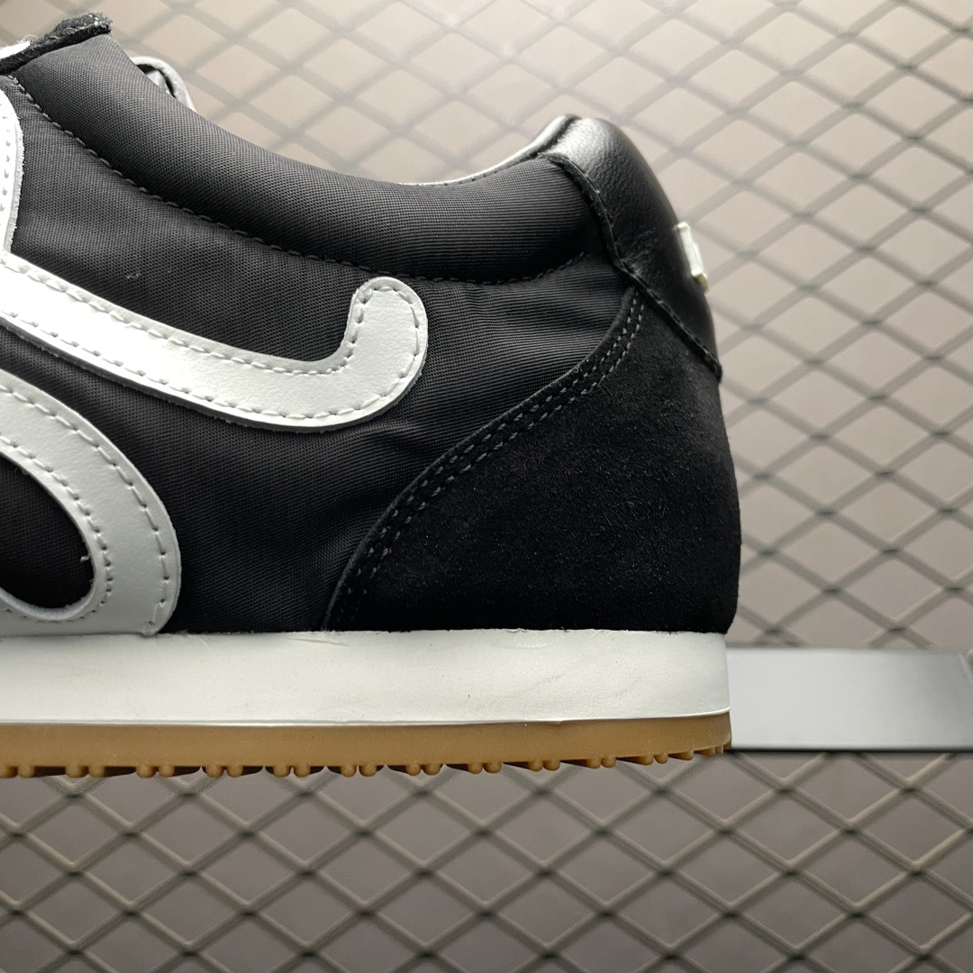 Loewe Ballet Runner Sneakers Black