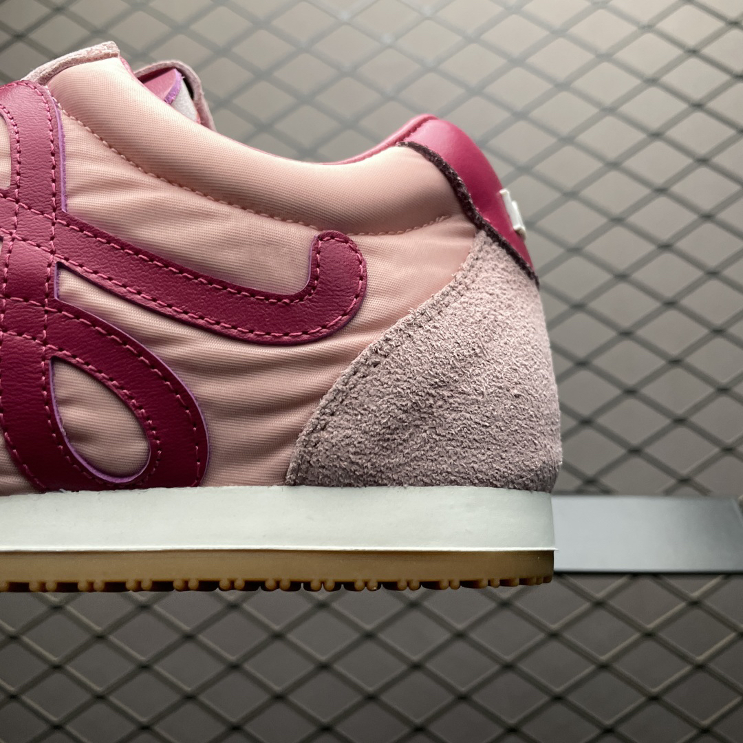 Loewe Ballet Runner Sneakers Pink