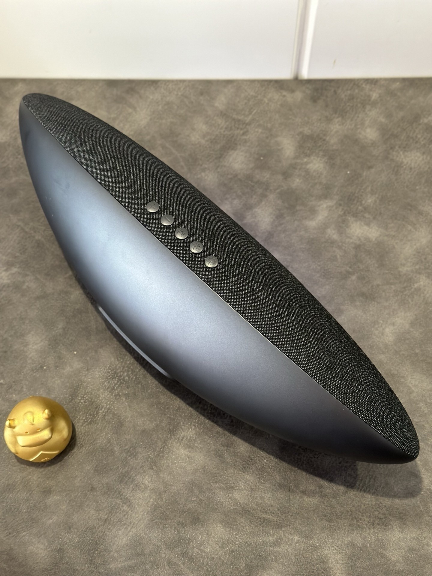 Bowers & Wilkins Zeppelin RGB Speaker Black