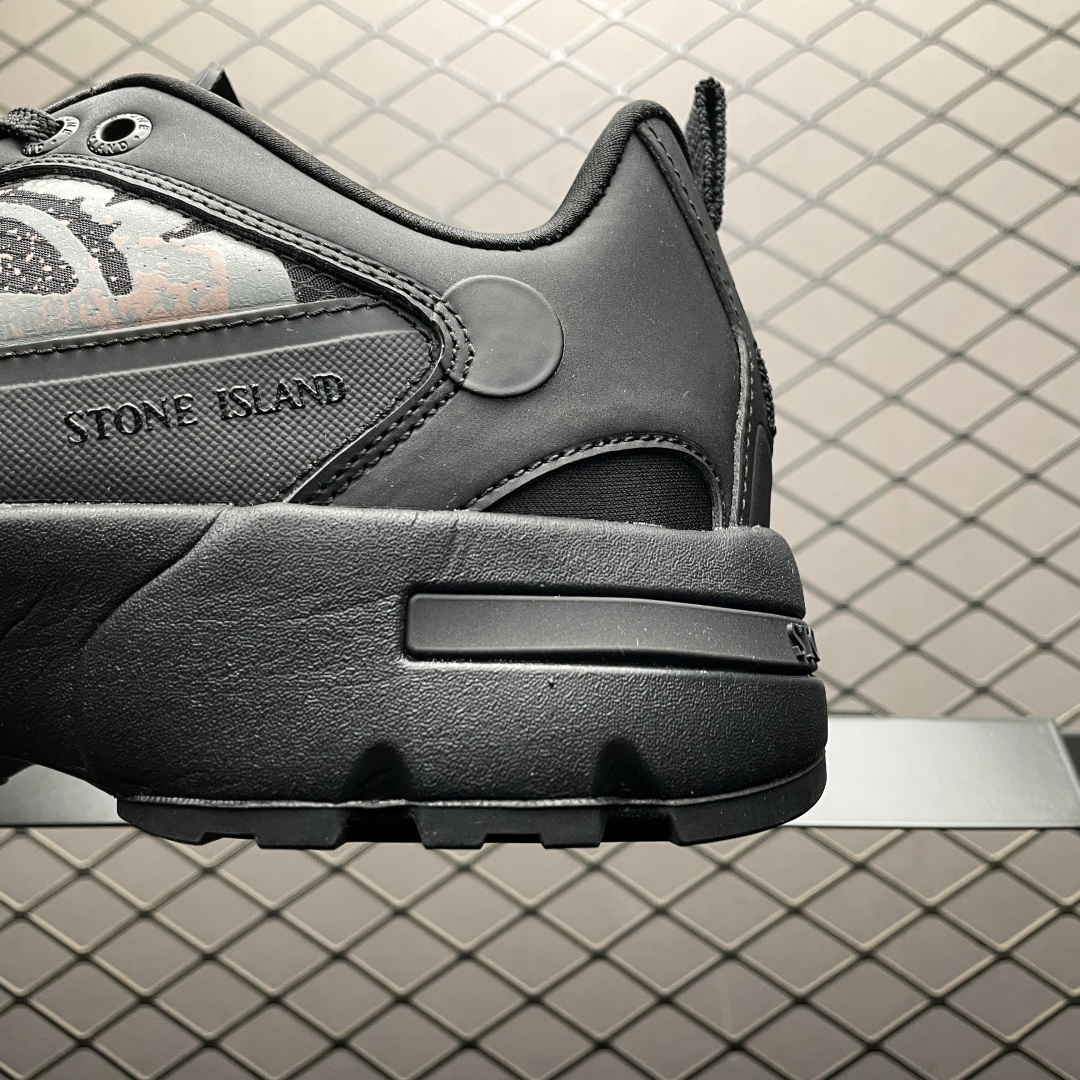 Stone Island Grime Panelled Mesh Outdoor Sneakers Black