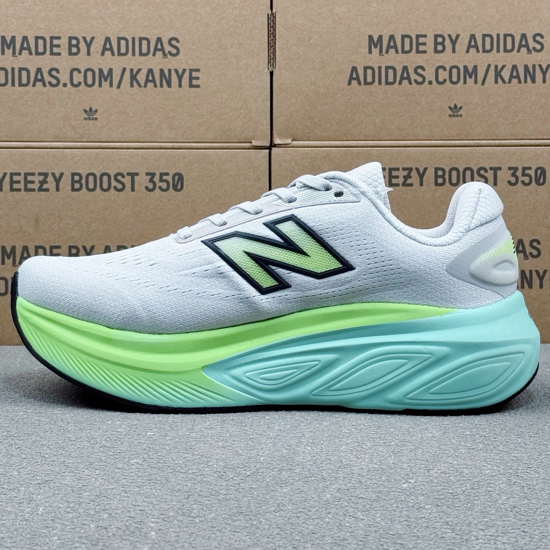 New Balance Fresh Foam Runner Shoes White/Green