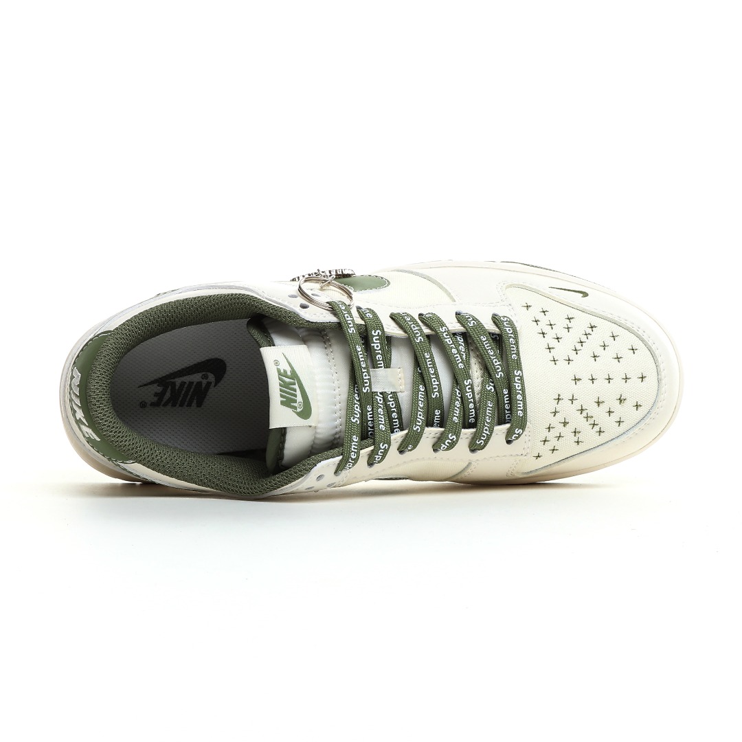 Nike SB Dunk Low Supreme Olive
