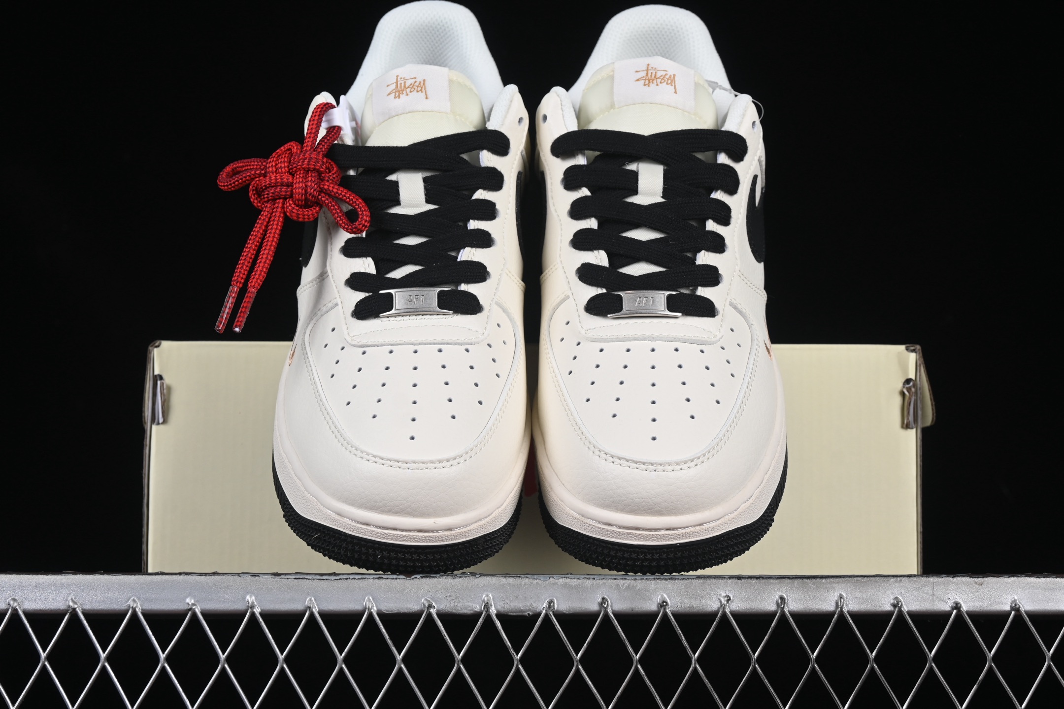 Nike Air Force 1 '07 Stussy Low Sneakers White/Black/Rose Gold