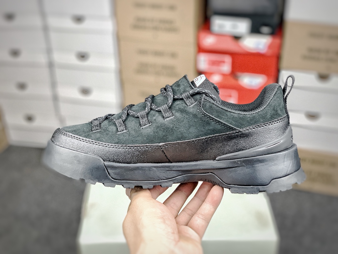 The North Face Suede Hiking Sneakers Black