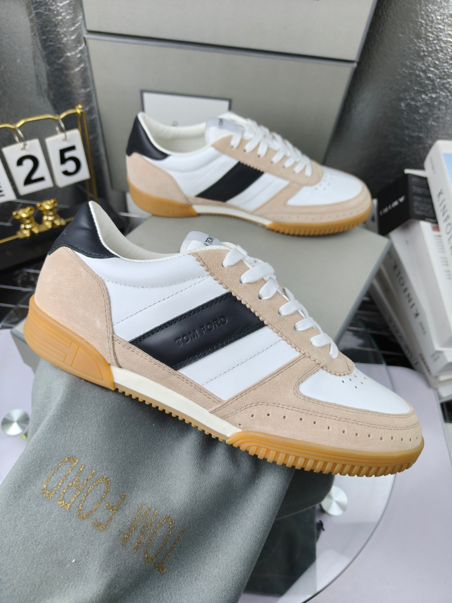 Tom Ford Couple Low-Top Sneakers White Beige Black