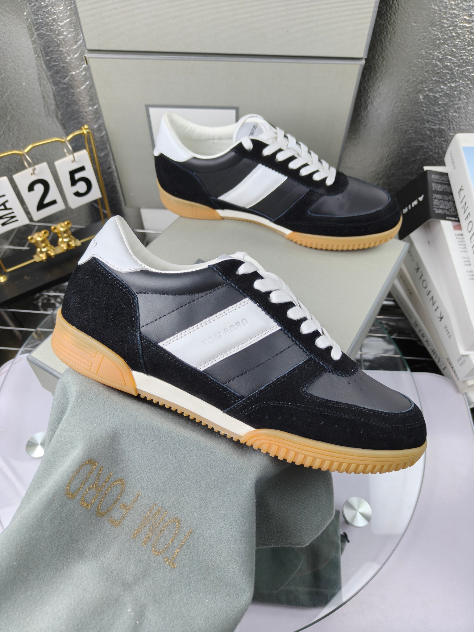 Tom Ford Couple Low-Top Sneakers Black/White