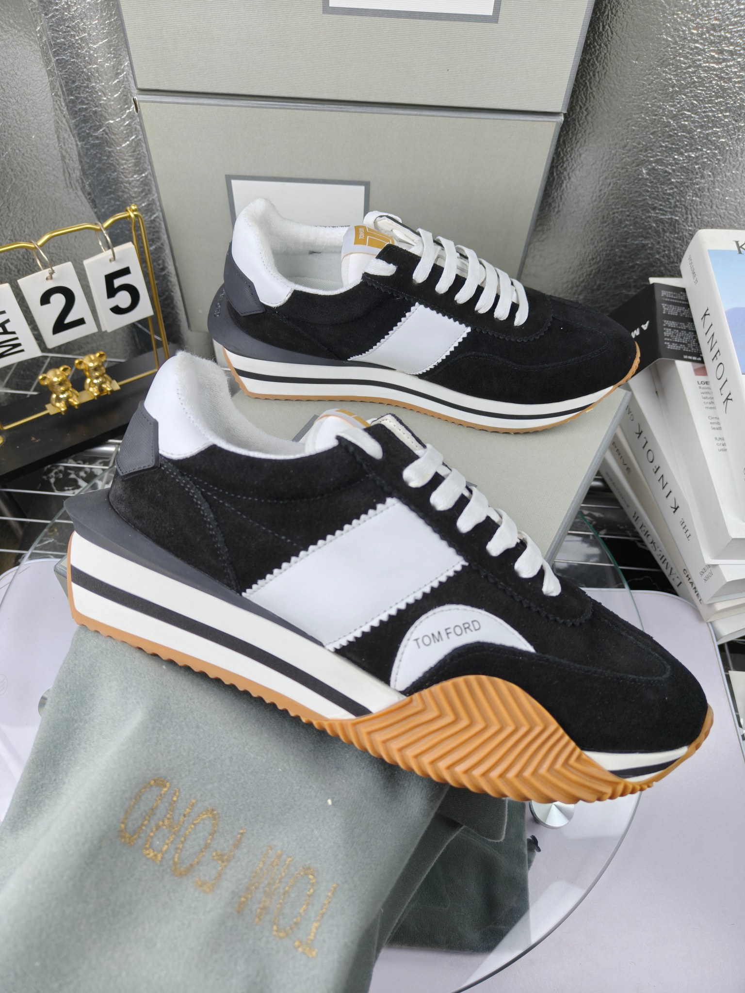Tom Ford Retro Luxe Sneakers Black/White