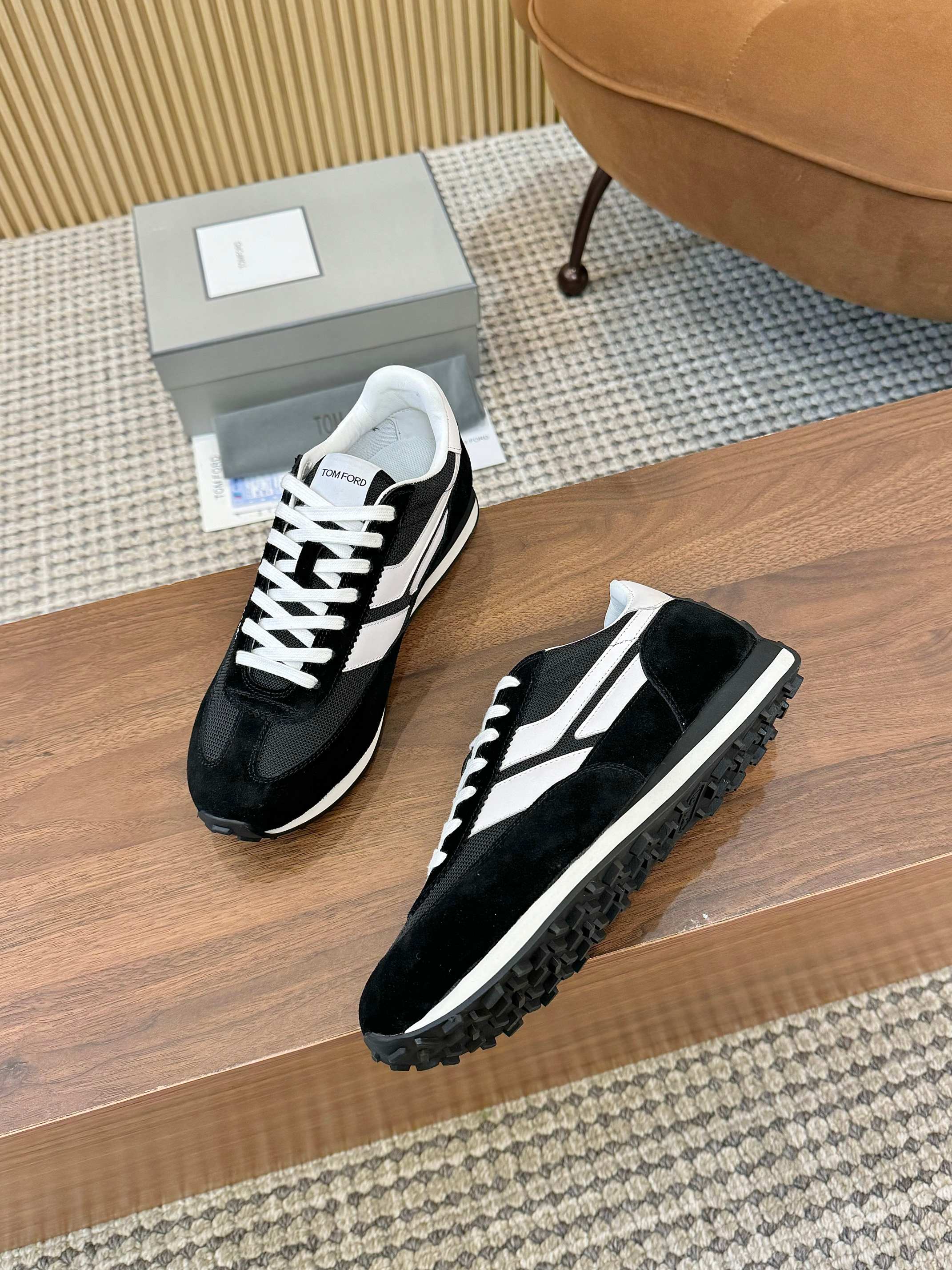 Tom Ford Retro Low-Top Sneakers Black/White