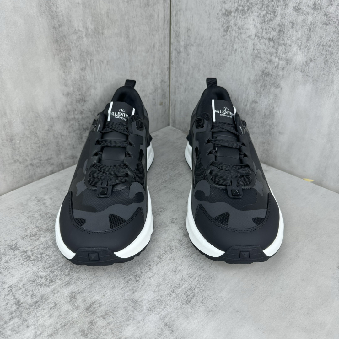 Valentino True Act Mesh Sneakers Black/White