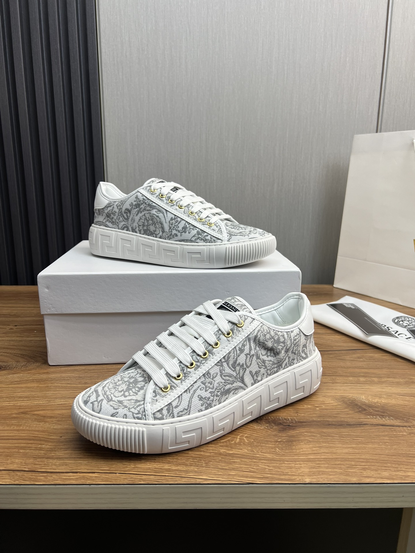 Versace Leather Low-Top Sneakers White/Grey