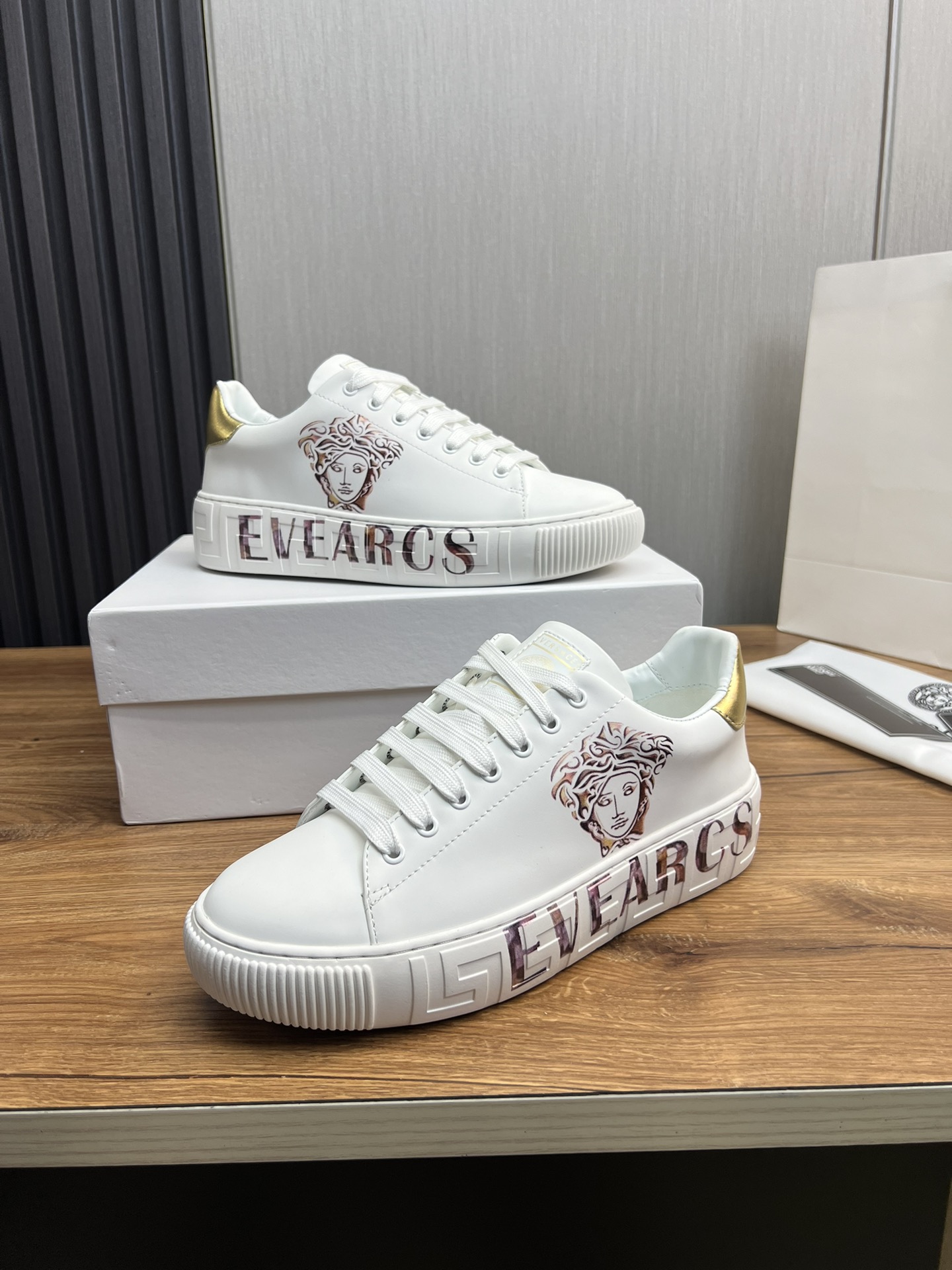 Versace Medusa Leather Sneakers White/Gold