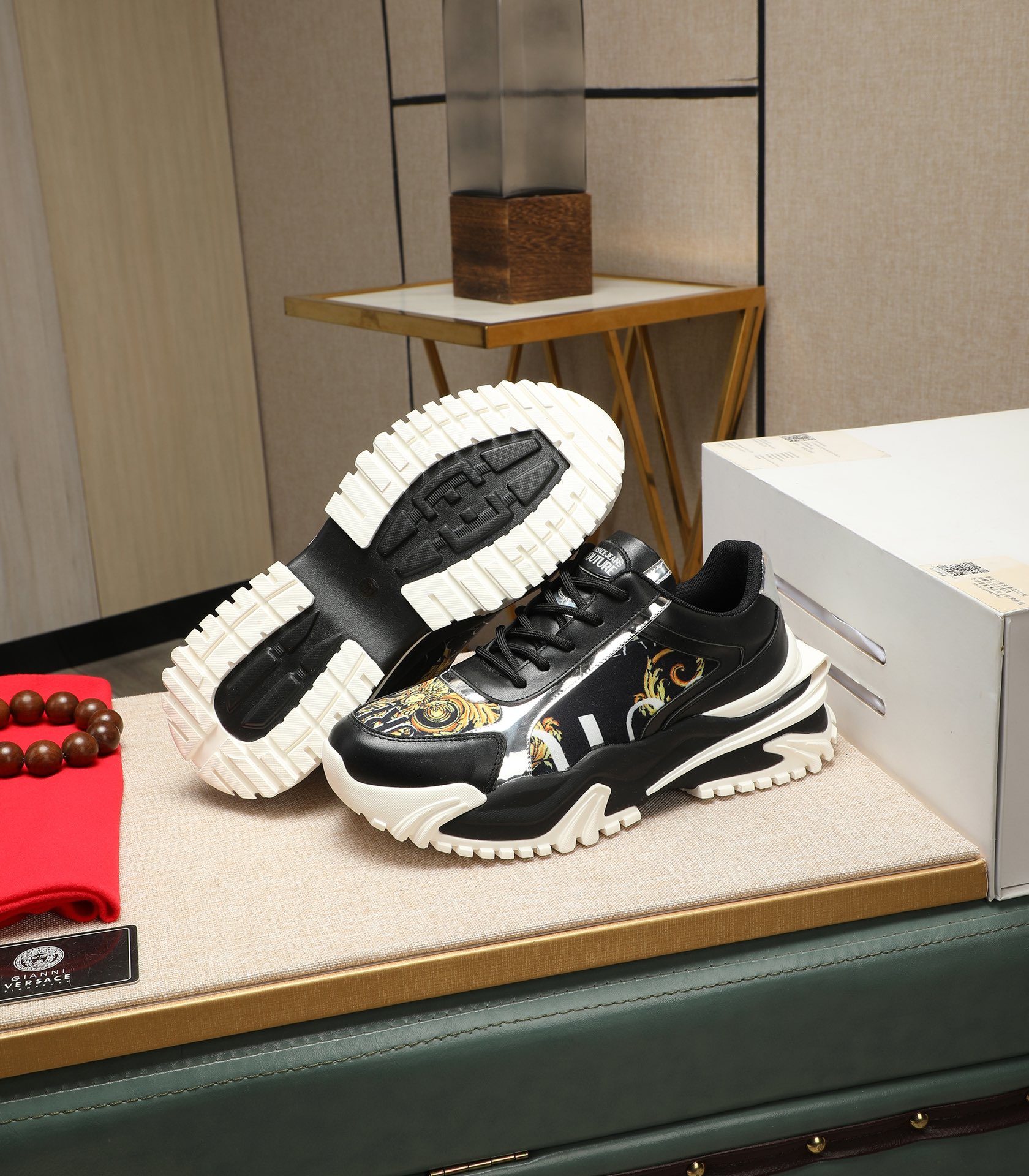 Versace Jeans Couture Chunky Sneakers Black/Gold