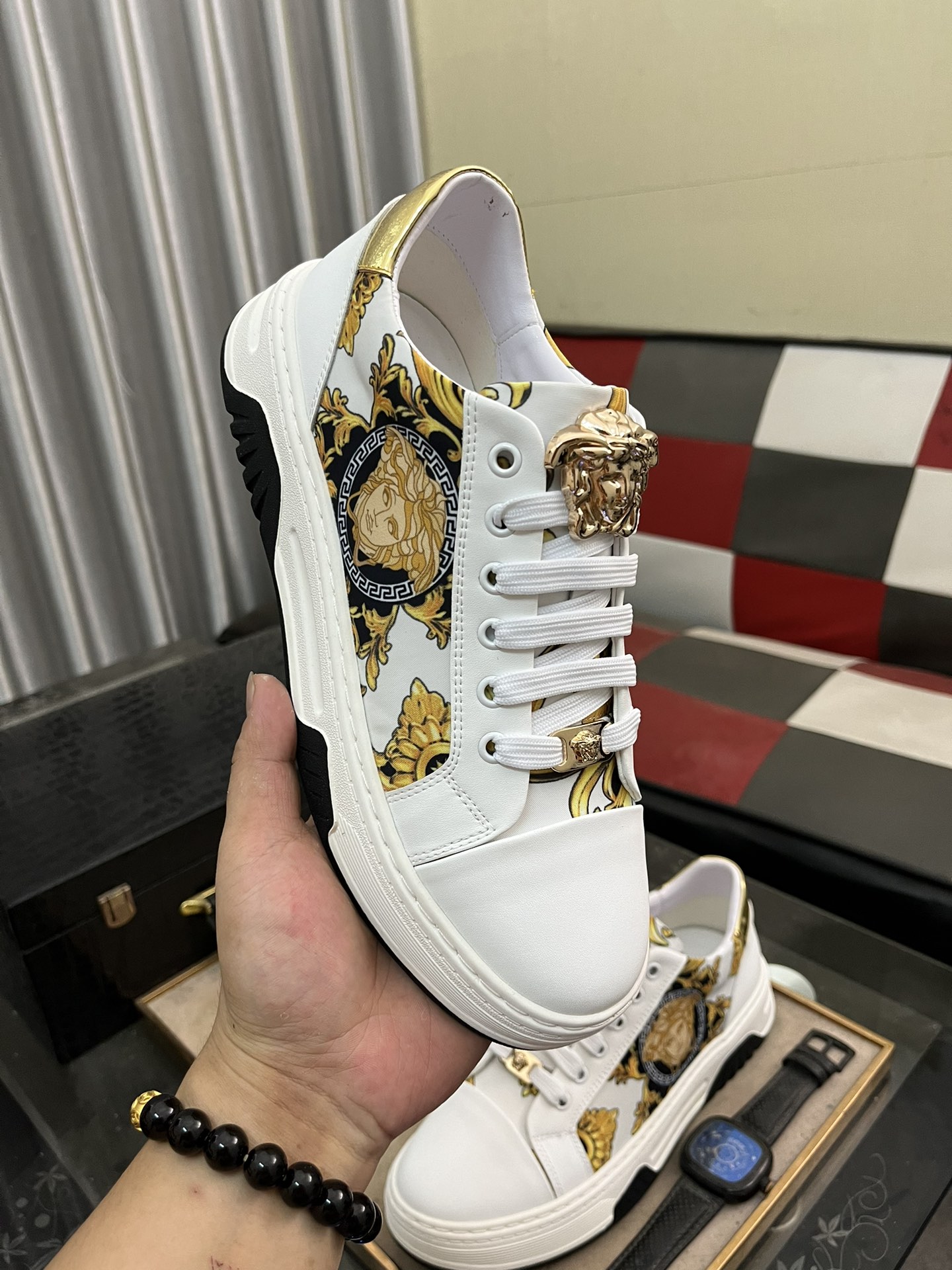 Versace Medusa Leather Sneakers White/Gold