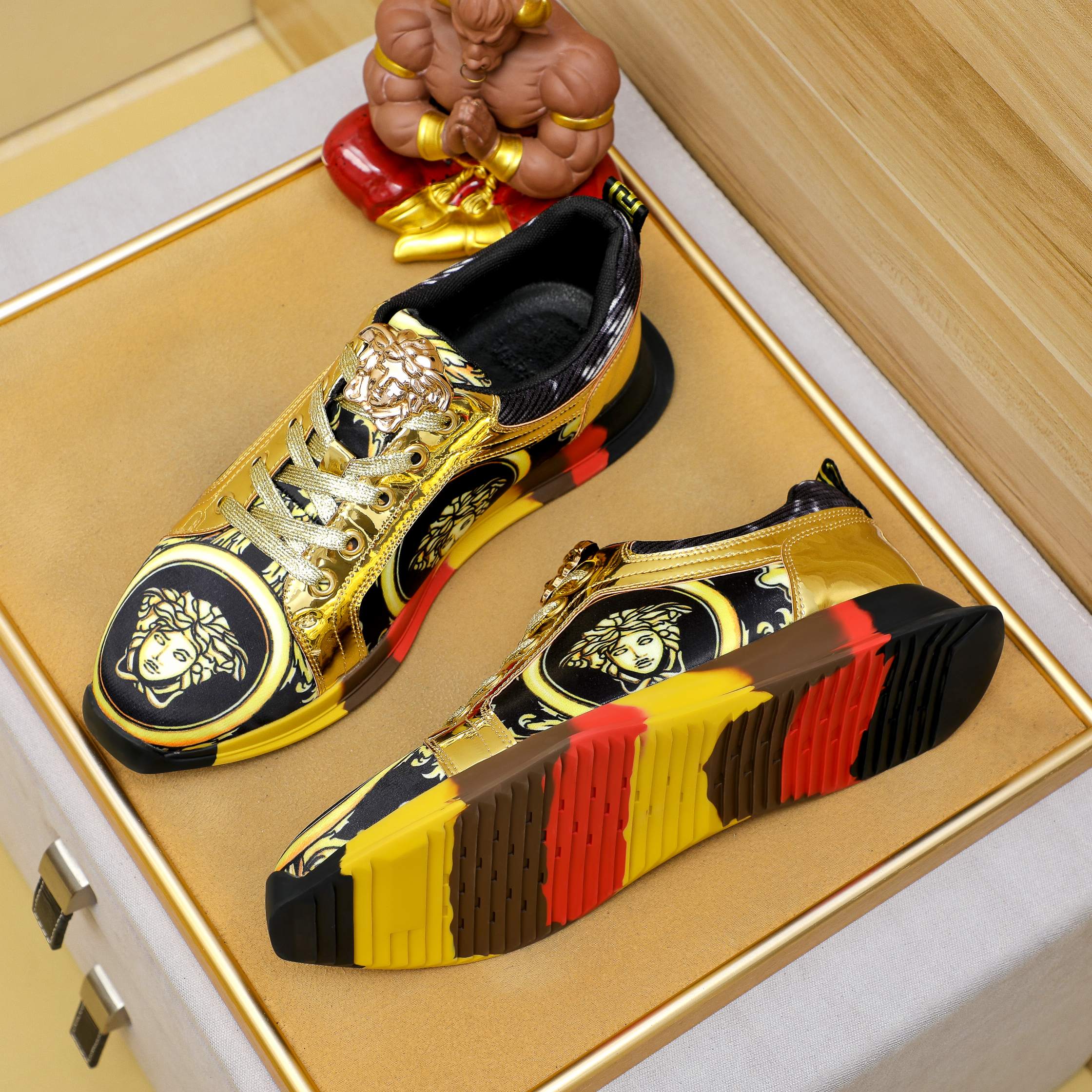 Versace Medusa Low-Top Sneakers Gold/Black/Red