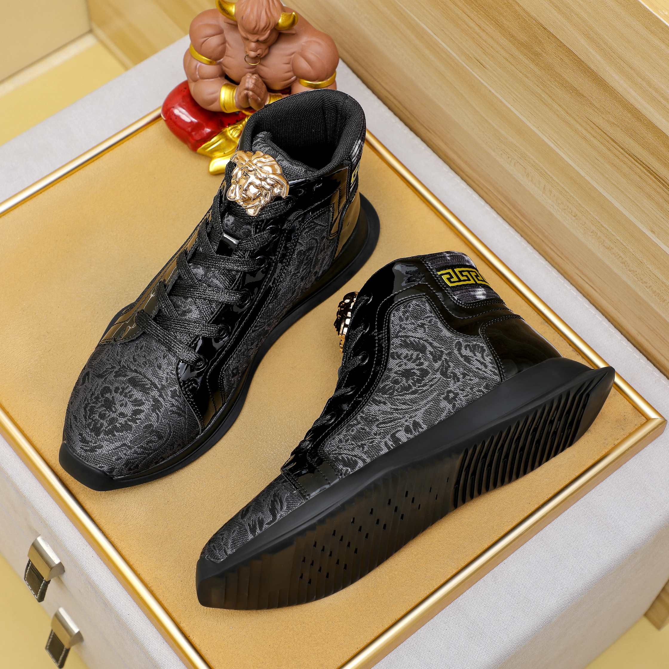 Versace Medusa High-Top Sneakers Black