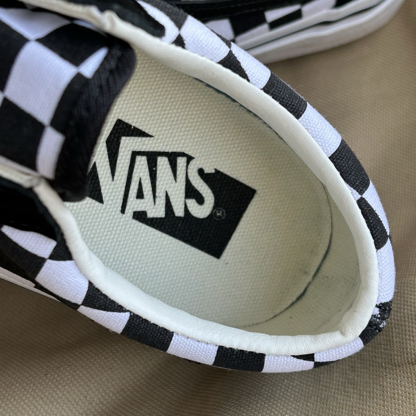 Vans Old Skool Low-Top Skate Shoes Black/White