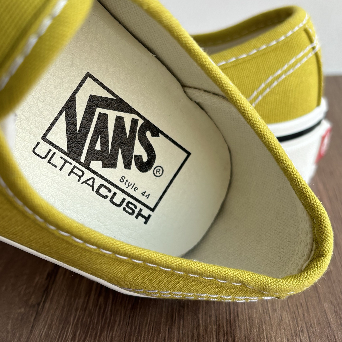 Vans Authentic 44 Dx Low-Top Skate Shoes Mustard Yellow