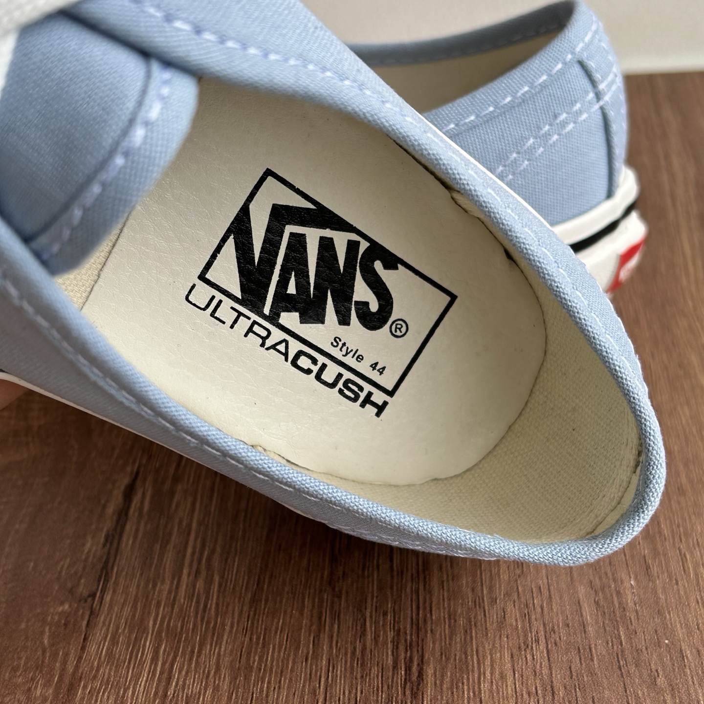 Vans Authentic 44 DX Low-Top Skate Shoes Sky Blue