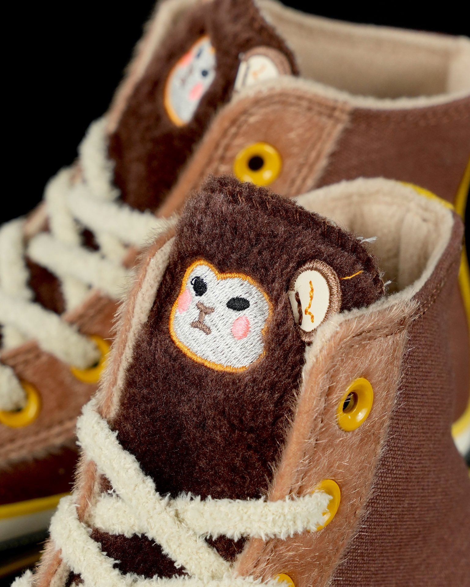 Converse Chuck 70 Furry Lined High-Top Sneakers Brown