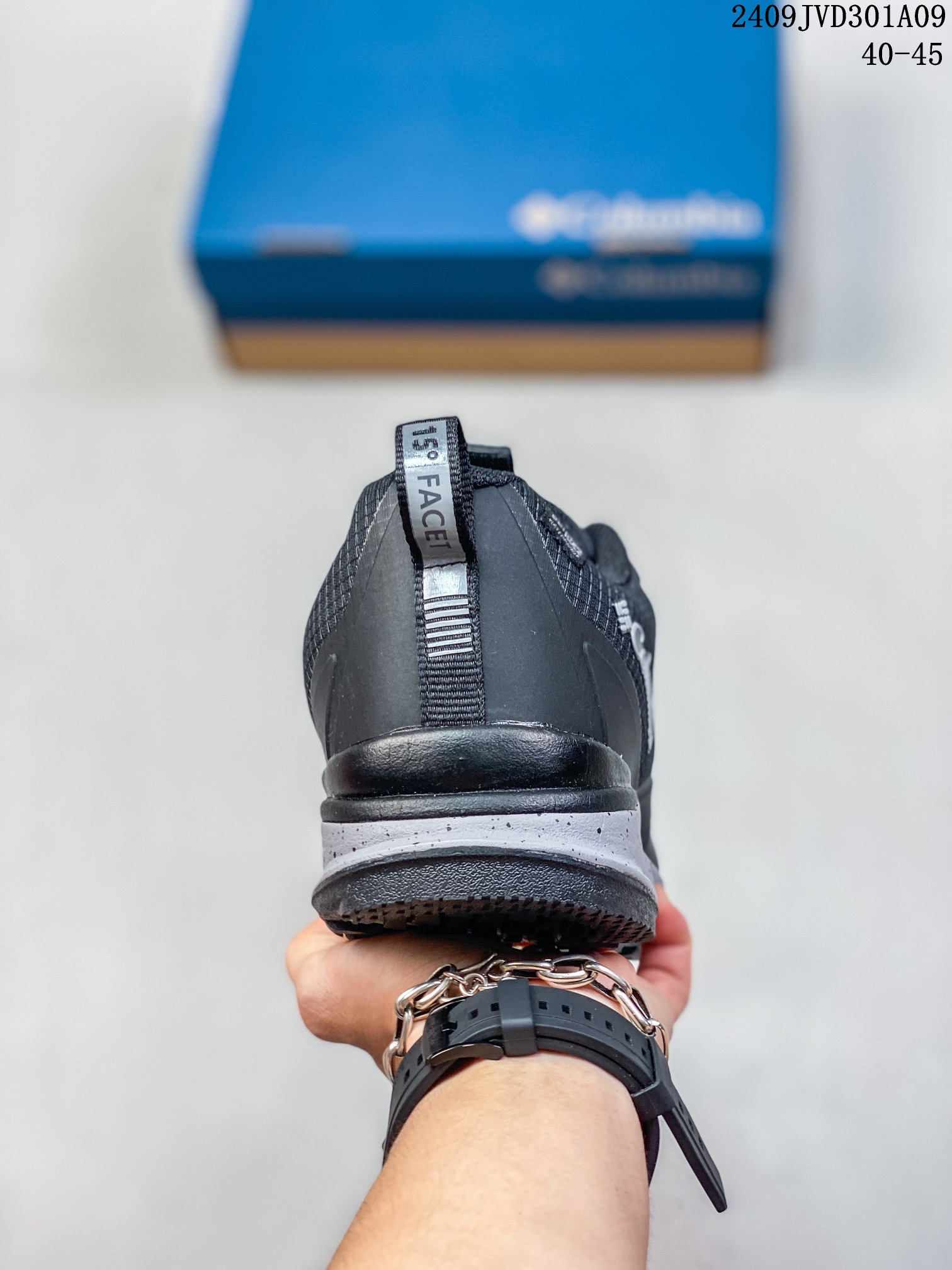 Columbia Cushioned Anti-Slip Hiking Shoes Black