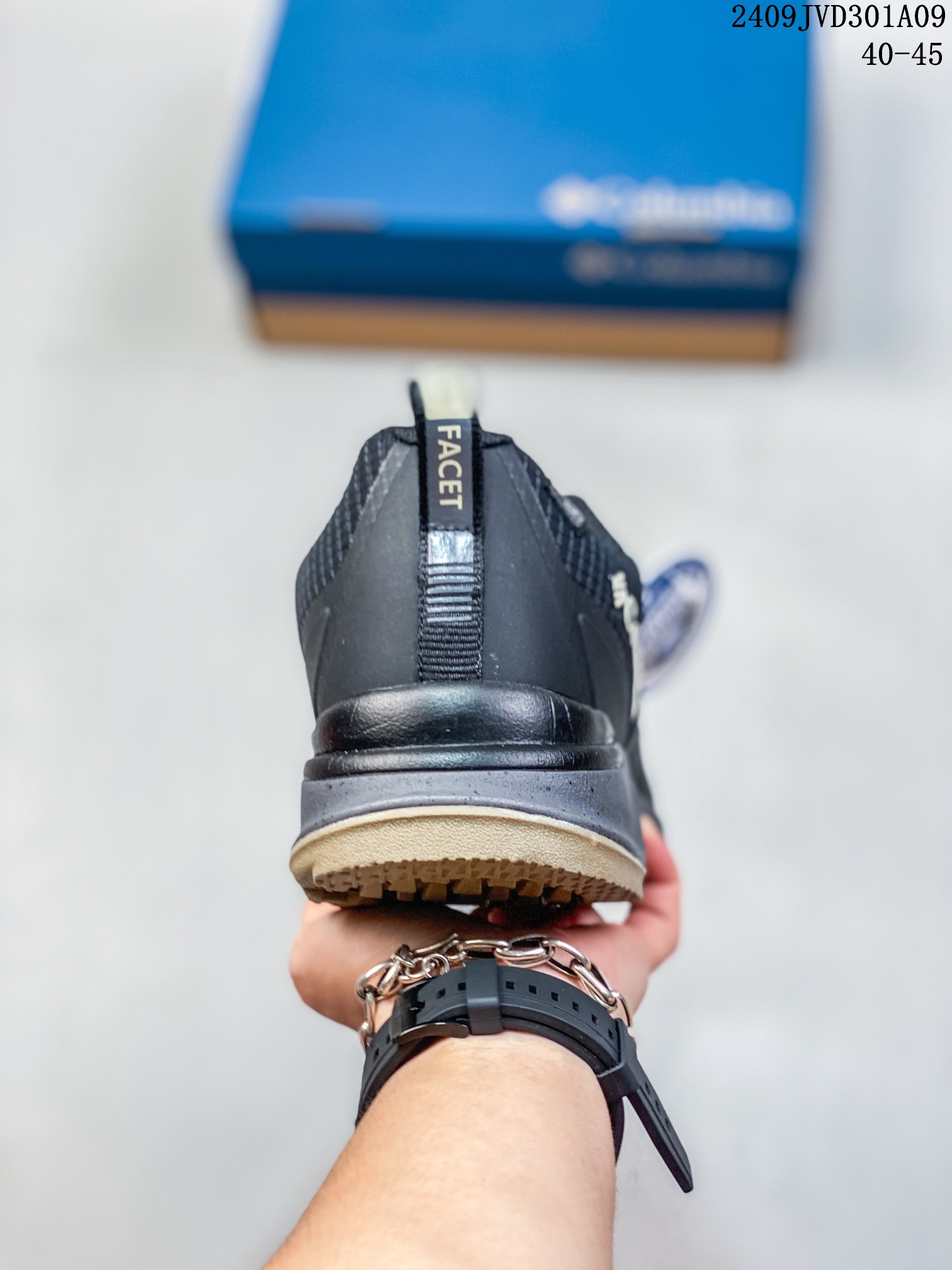 Columbia Breathable Hiking Sneakers Black