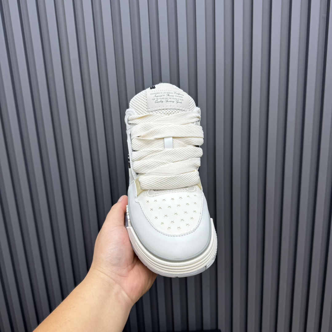 AMIRI Low-Top Sneakers White