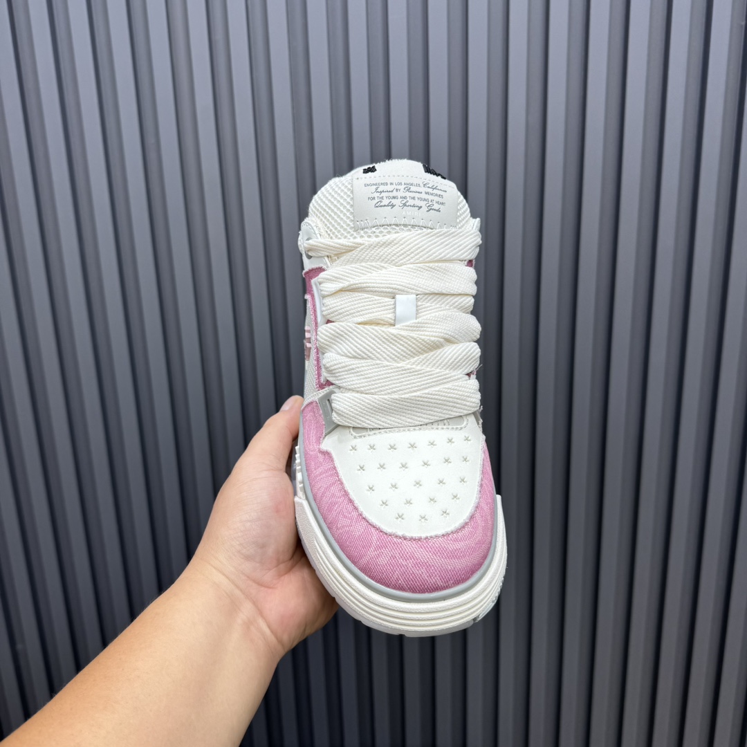 AMIRI Low-Top Sneakers Pink