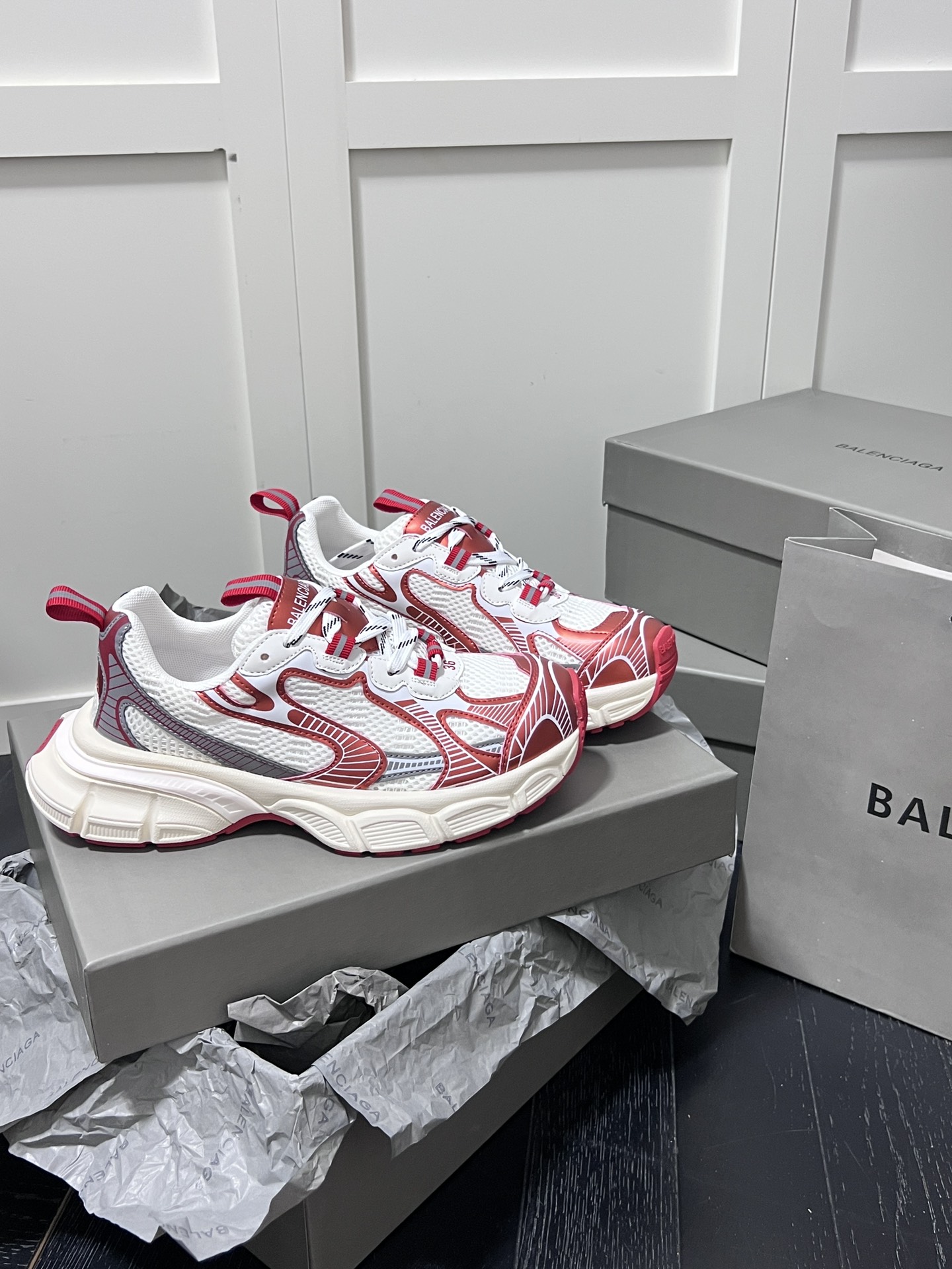 Balenciaga Chunky Sneakers Red
