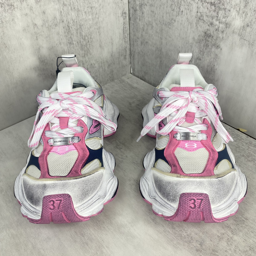 Balenciaga Cargo Sneaker Pink