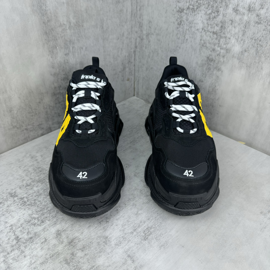 Balenciaga Triple S Dad Sneakers Black/Yellow