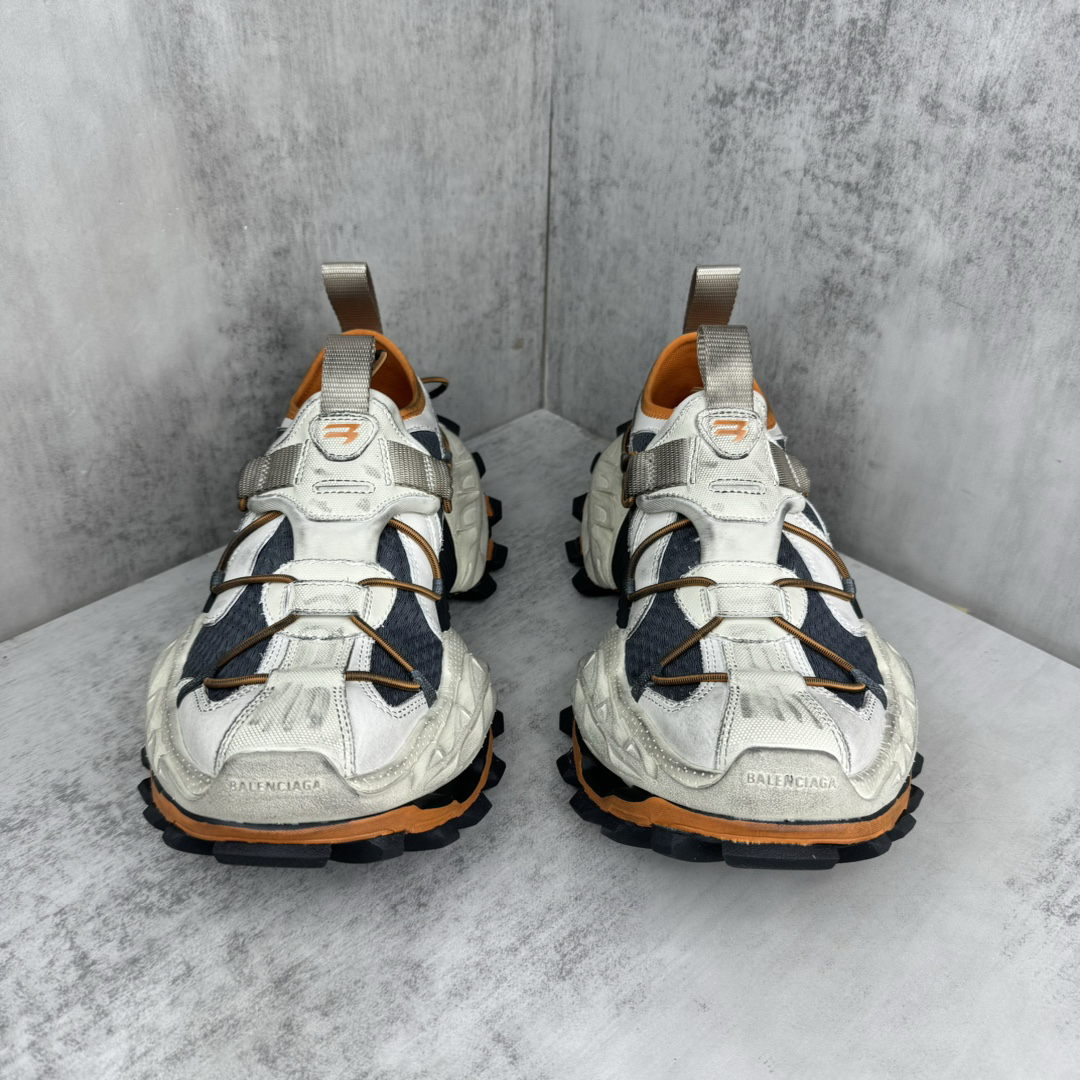 Balenciaga 15th Track Sneaker White/Orange