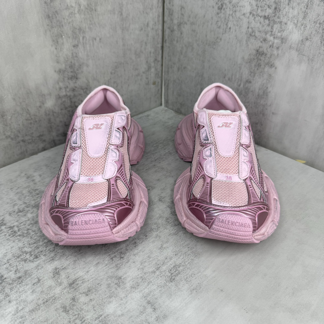Balenciaga 3XL Slip-On Sneakers Pink