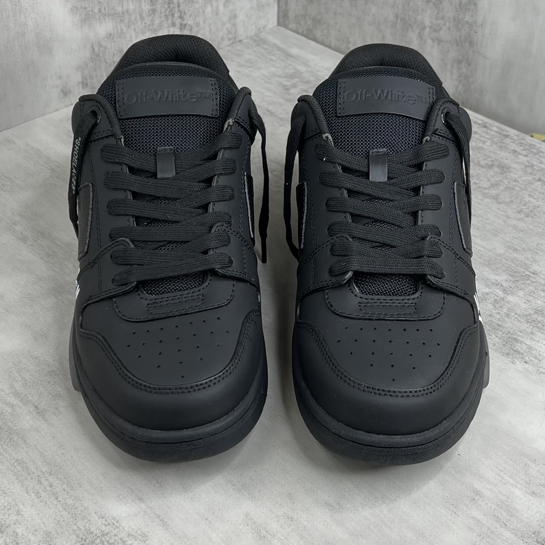 Off-White Low Top Sneakers Black