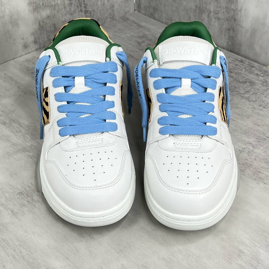 Off-White Low Top Sneakers Multicolor