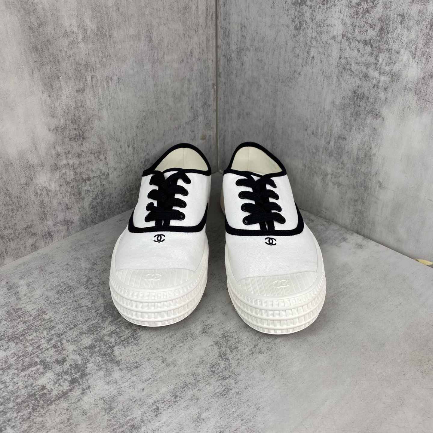 Chanel Vintage Canvas Sneakers Black/White