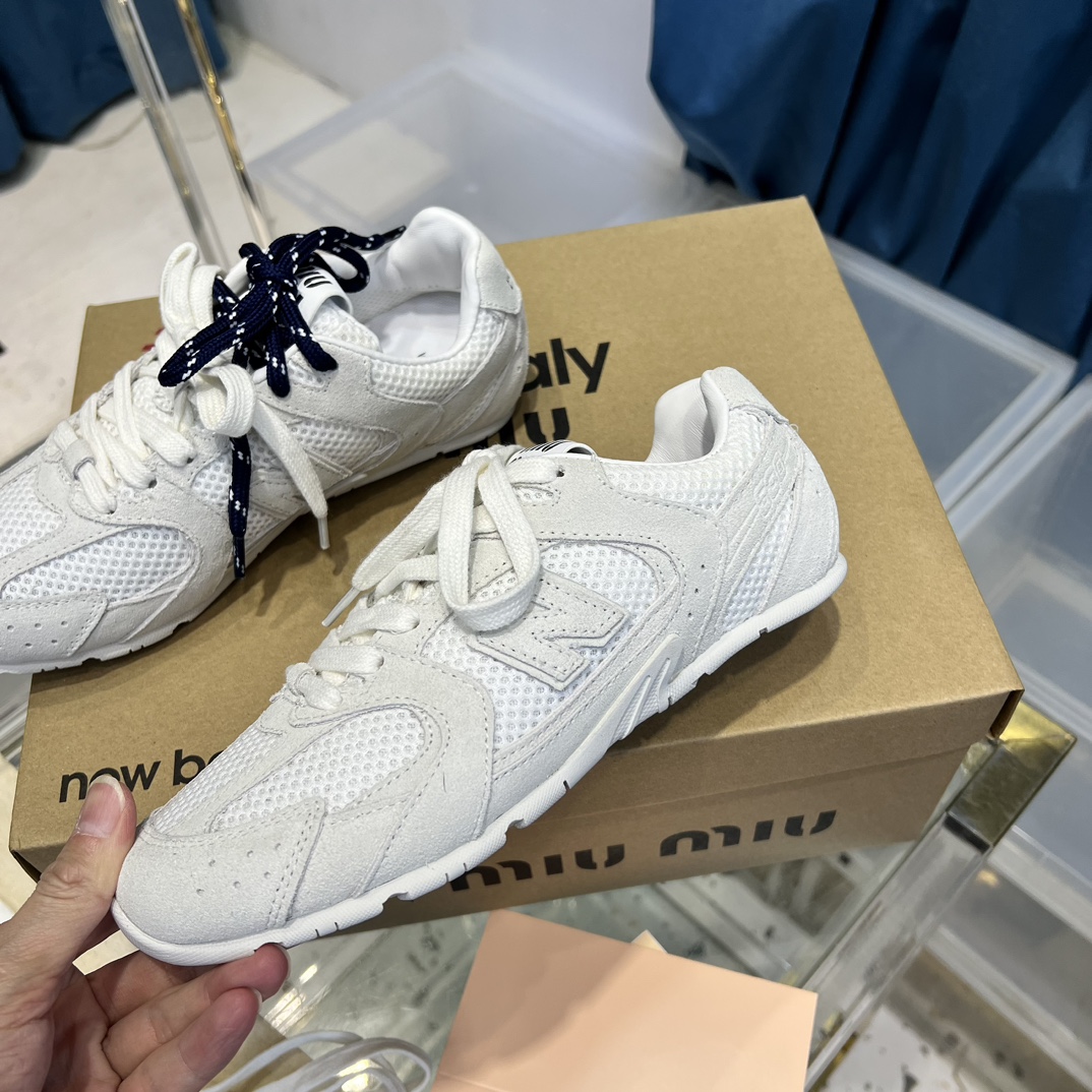 Miu Miu x New Balance 530 Sneakers White