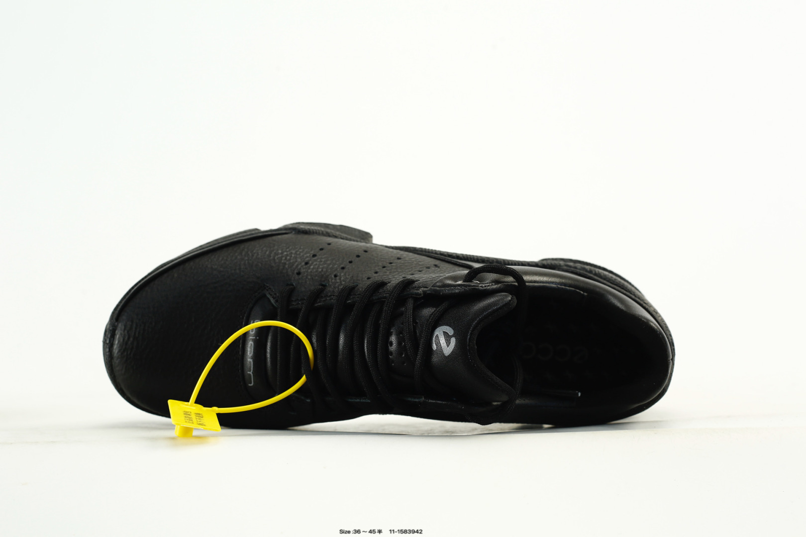 ECCO Breathable Leather Casual Shoes Black