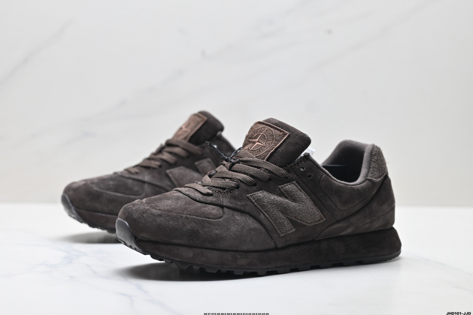 New Balance 574 Retro Runner Dark Brown