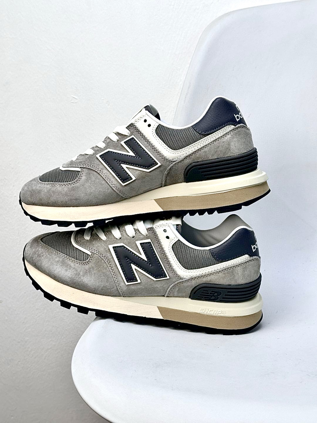 New Balance 574 U574LGT1 Retro Runner Grey