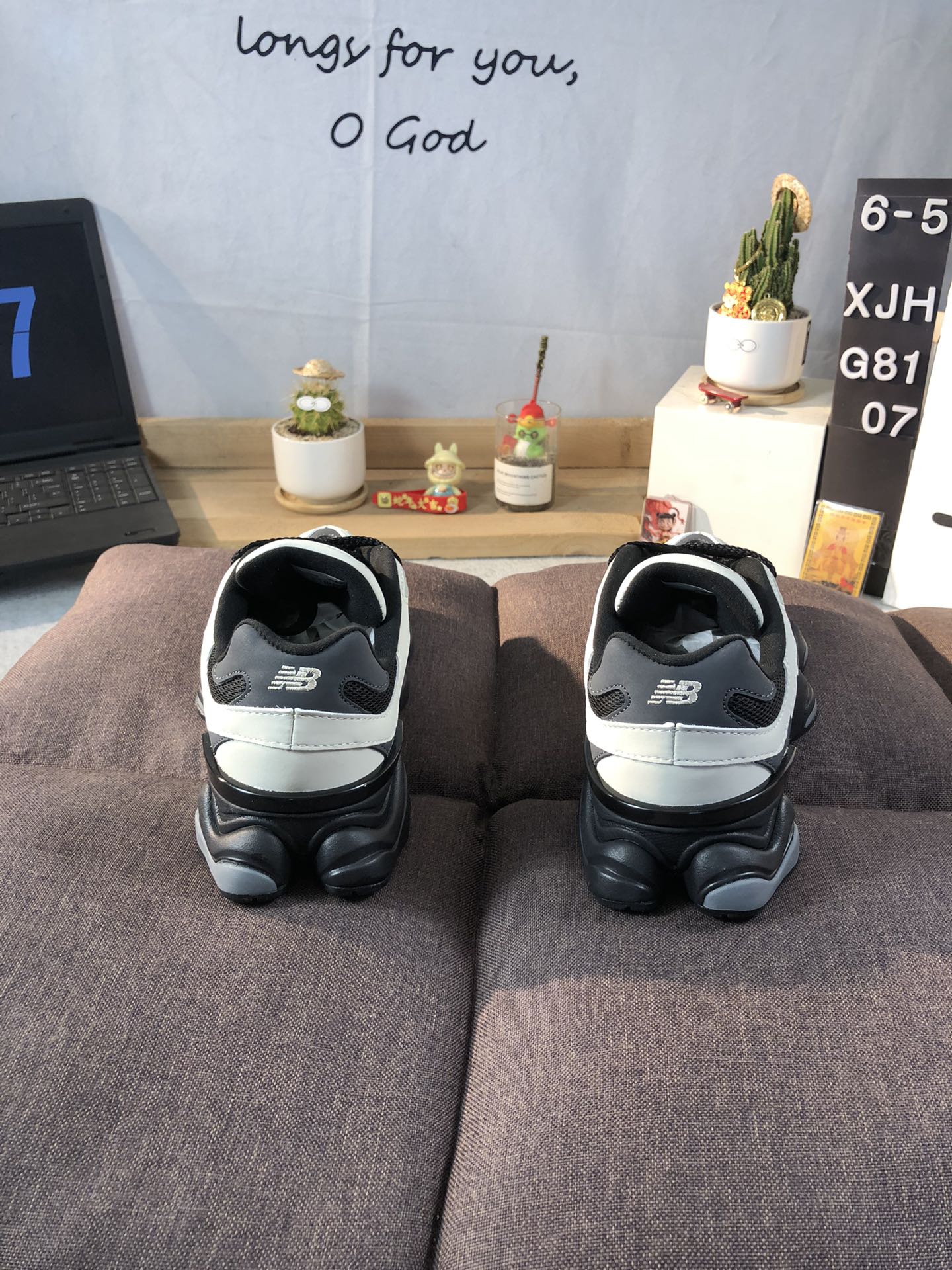New Balance 9060 Dad Sneakers Black/Grey