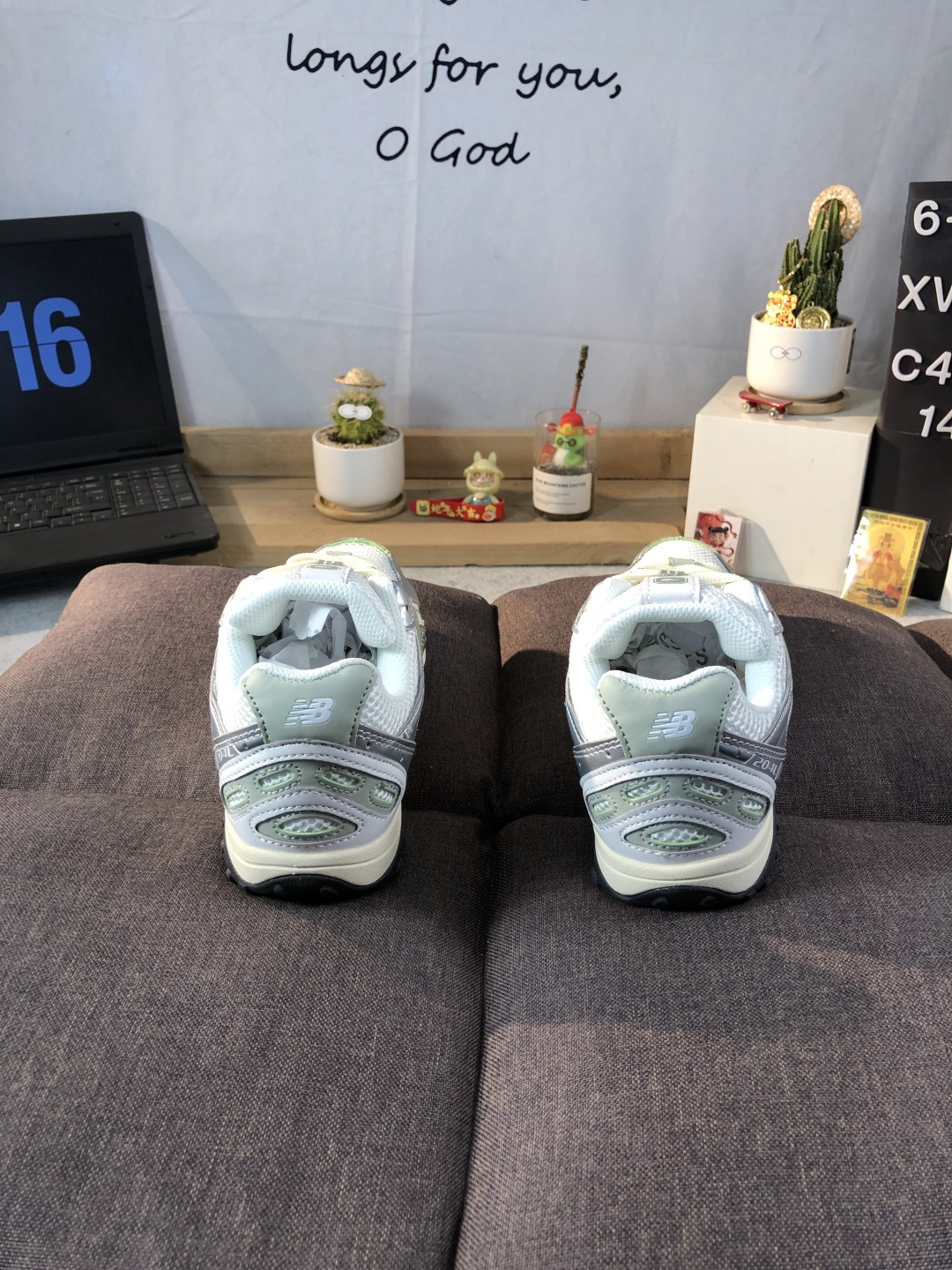 New Balance 204 Retro Dad Sneakers White/Silver
