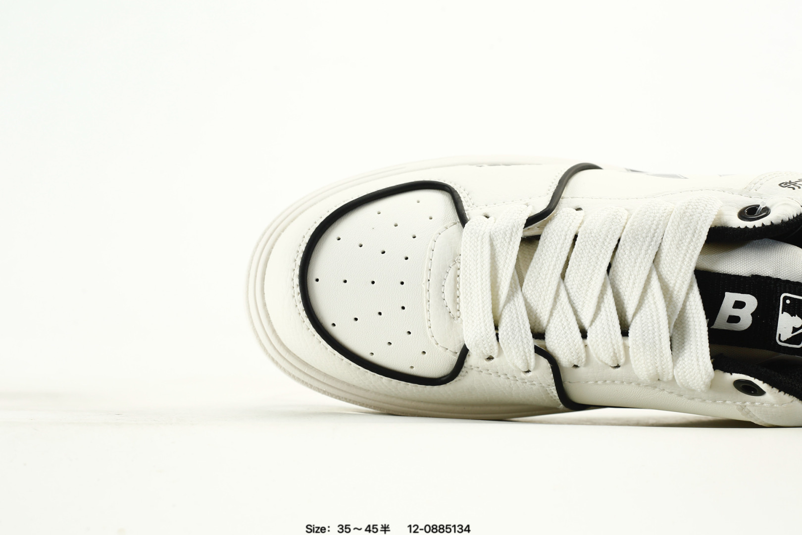 MLB Chunky Liner Low Sneakers White/Black