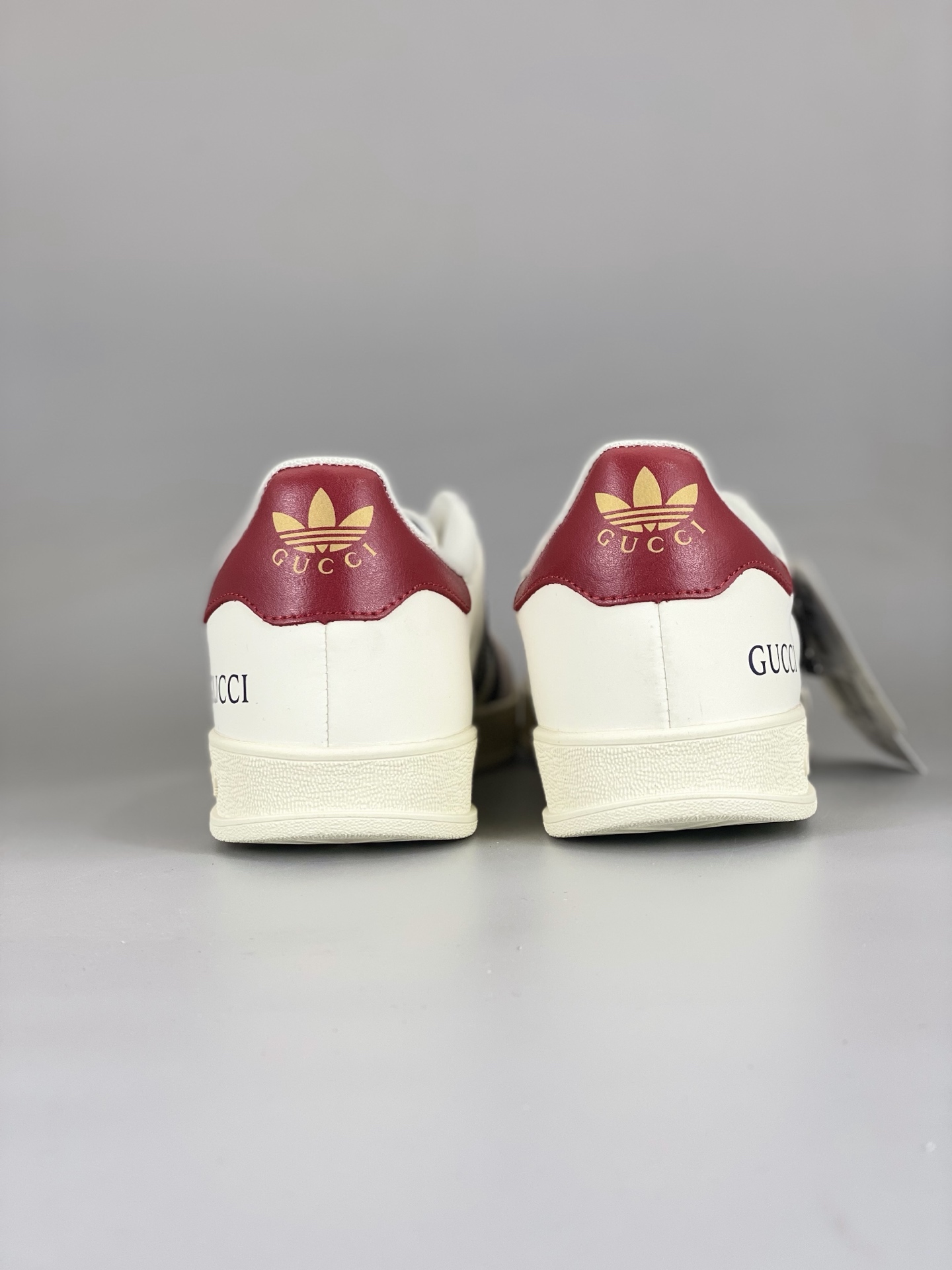 Adidas Gazelle Low Sneakers White/Navy/Red