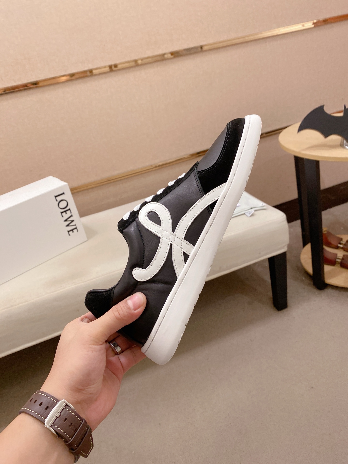 Loewe Trainer Low Sneakers Black/White