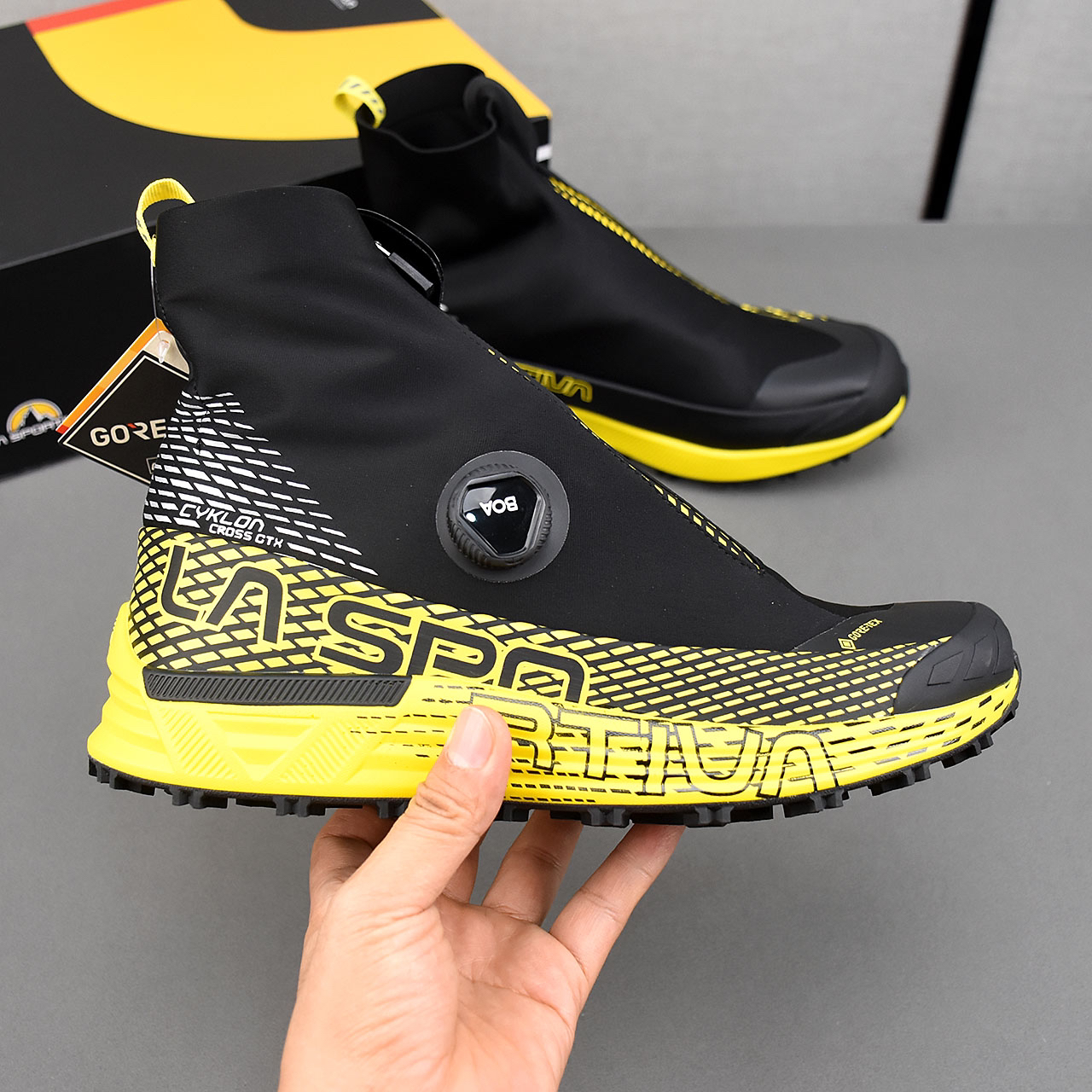 La Sportiva Equilibrium ST GTX Boots Black/Yellow