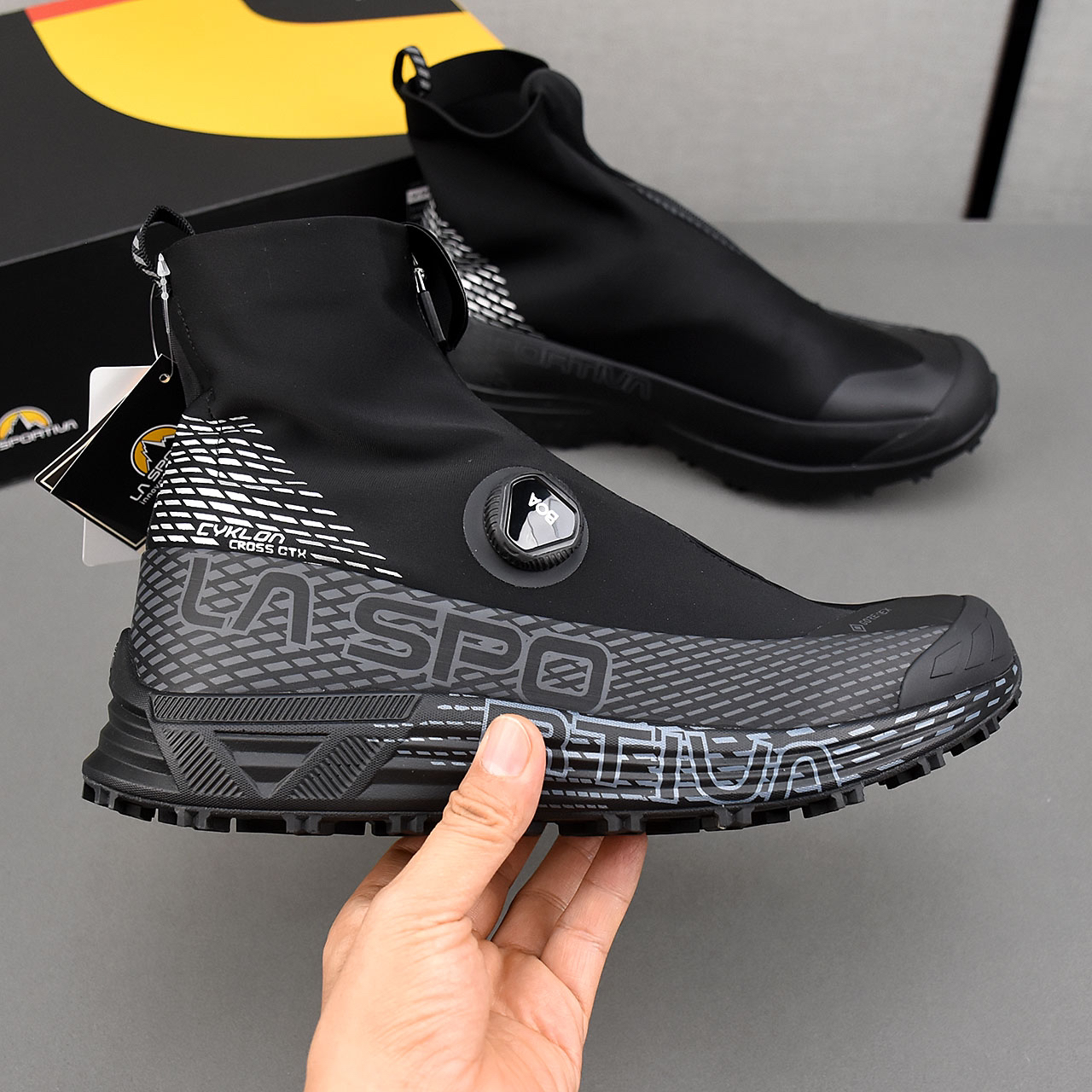 La Sportiva Equilibrium ST GTX Hiking Boots Black
