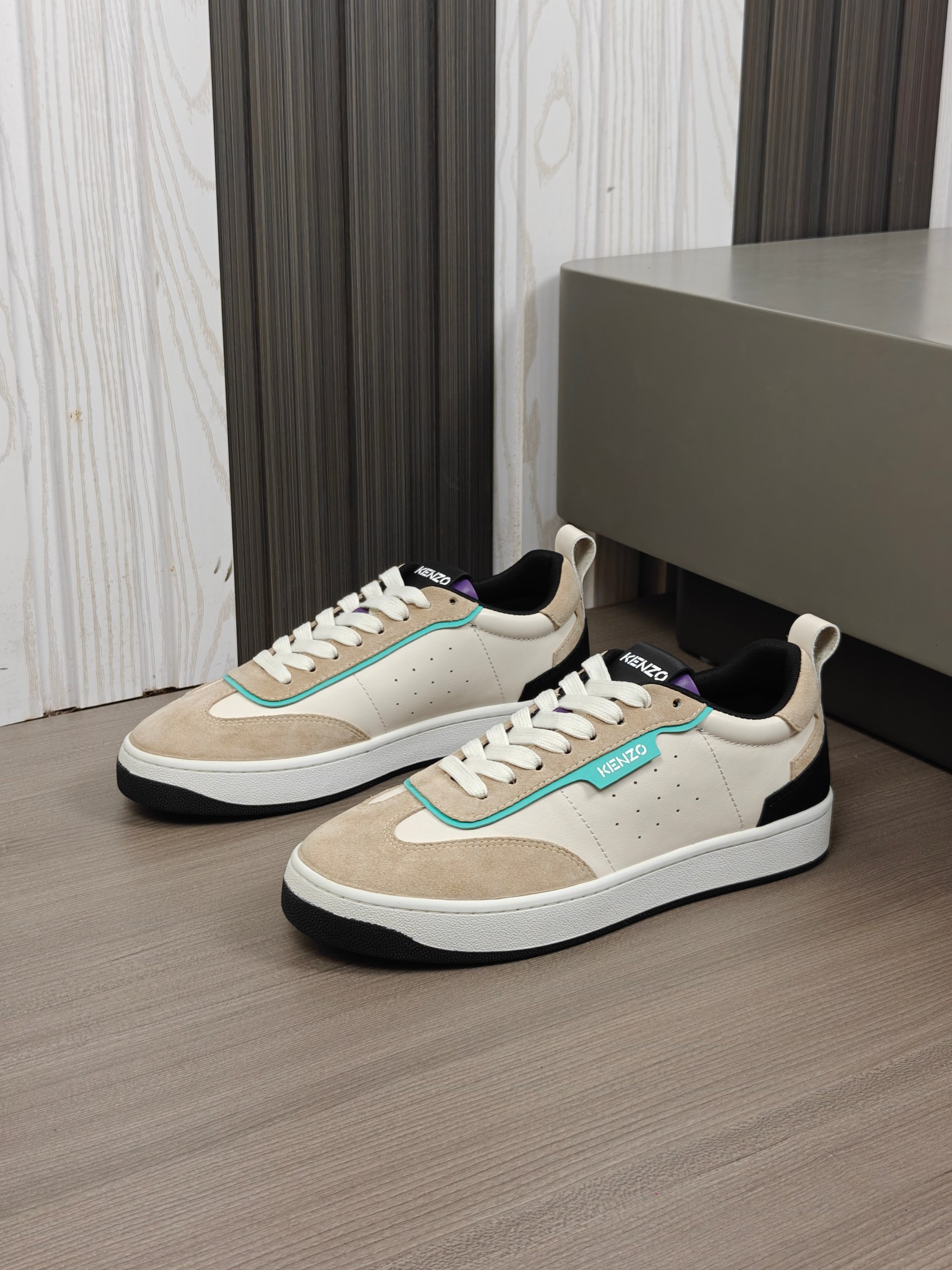 Kenzo Classic Leather Sneakers White